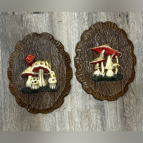 Unique Vintage Other - Unique Vintage 2 Piece Brown and Red Mushroom Wall Decor